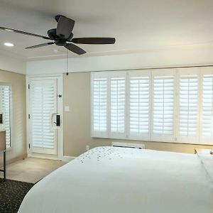 Premium Queen Room